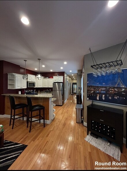 127 Cottage St Unit 1, Boston, MA 02128