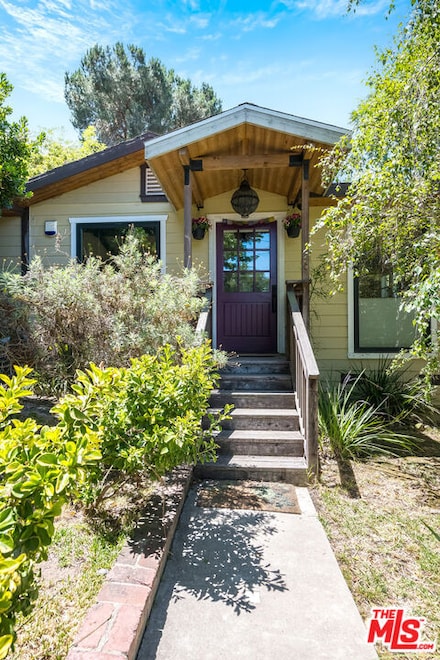 1464 Avon Terrace, Los Angeles, CA 90026