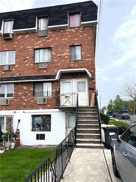 2 Paerdegat 15th St, Brooklyn, NY 11236