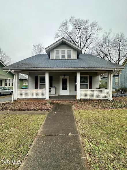 312 W Locust St, Johnson City, TN 37604