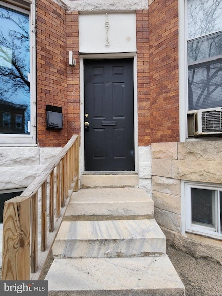1913 N Monroe St, Baltimore, MD 21217