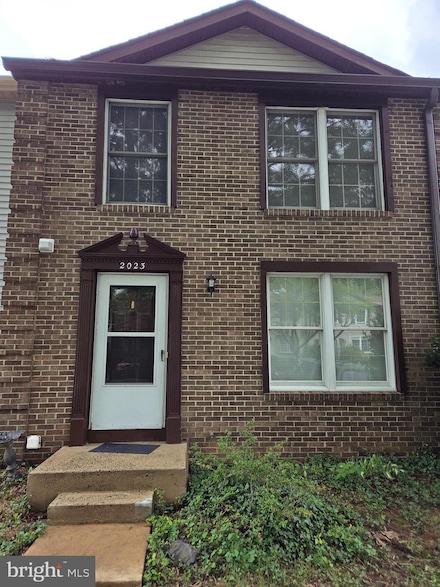 2023 Brooks Square Place, Falls Church, VA 22043