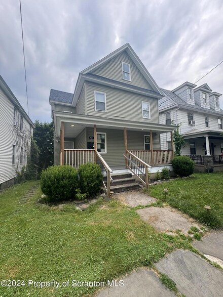 424 S Webster Ave, Scranton, PA 18505