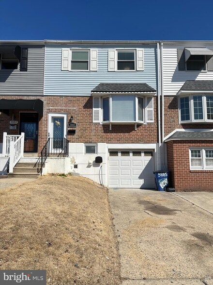 3885 Alberta Place, Philadelphia, PA 19154