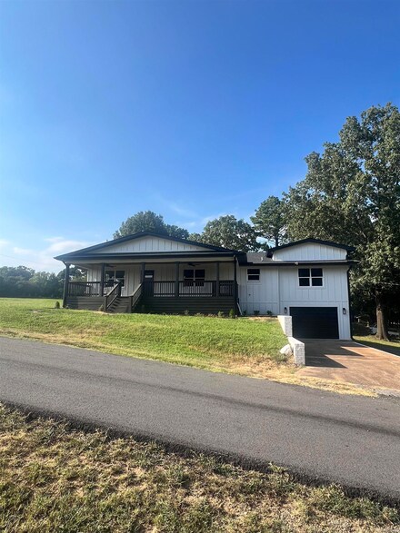 502 Campbell St, Bald Knob, AR 72010