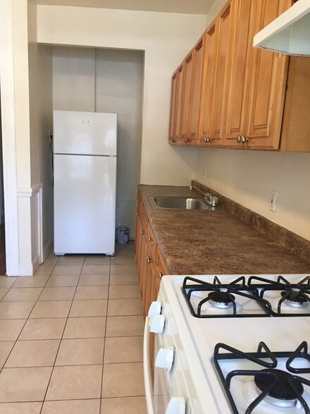 20 S Huntington Ave Unit 3, Jamaica Plain, MA 02130