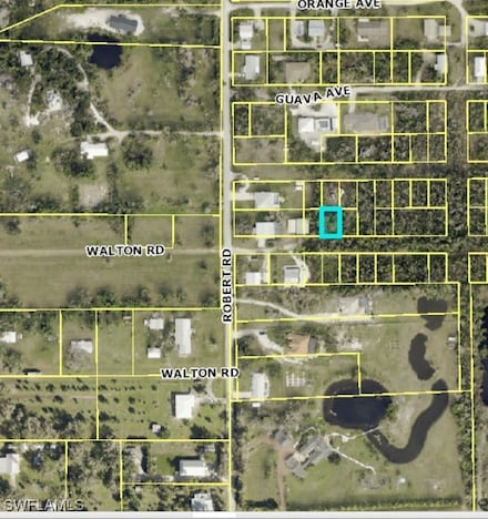 7220 Pomelo Ave, Bokeelia, FL 33922