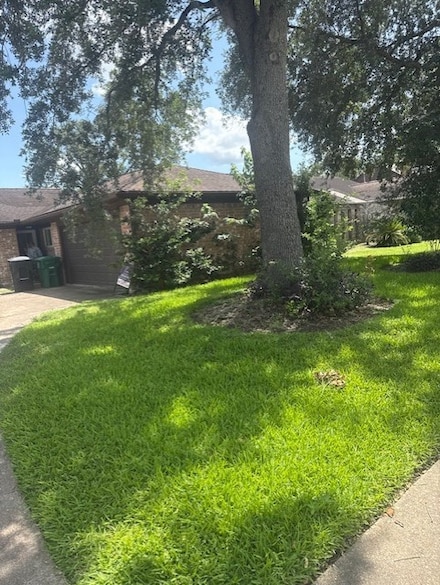 7955 Fawn Terrace Dr, Houston, TX 77071