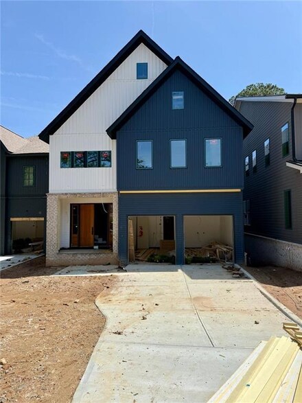 2587 Apple Valley Rd, Atlanta, GA 30319