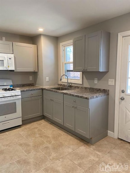 690 State St, Perth Amboy, NJ 08861