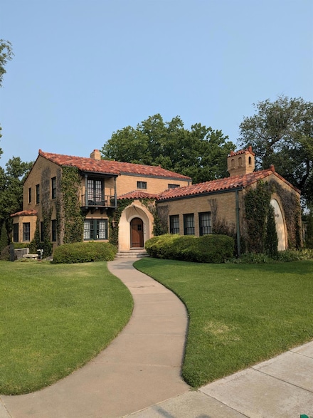 305 W 7th St, Liberal, KS 67901
