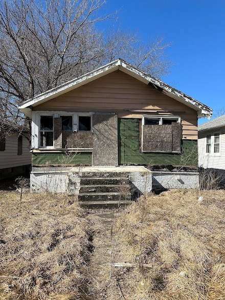 1150 Jennings St, Gary, IN 46404