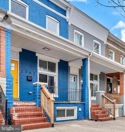 3202 Mcelderry St, Baltimore, MD 21205