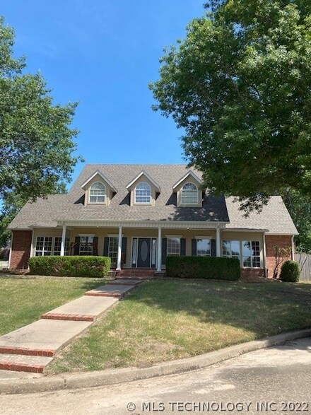 3400 Michael Ct, Muskogee, OK 74403