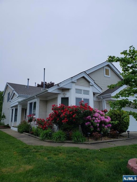 2393 Coral Leaf Rd, Toms River, NJ 08755