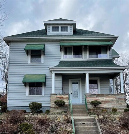 151 Montgomery Blvd, New Concord, OH 43762