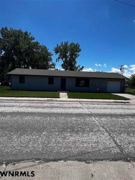 215 E 11th St, Bridgeport, NE 69336