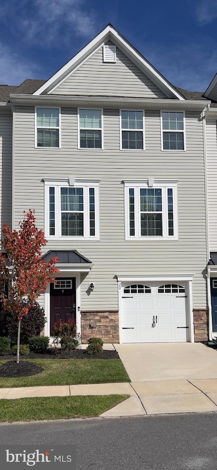 20 Sparrow Cir, Washington Township, NJ 08080