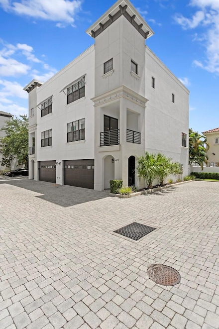 224 S Audubon Ave, Tampa, FL 33609