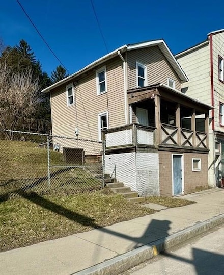 812 Main St, Towanda, PA 18848