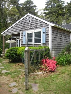 95 Meadow View Rd, Chatham, MA 02633