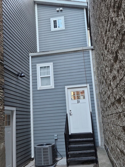 831 S Western Ave Unit 1R, Chicago, IL 60612