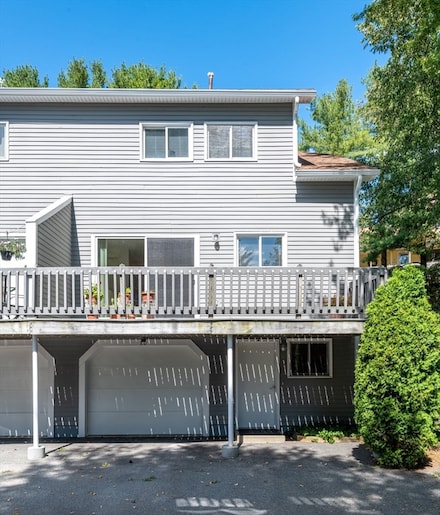 80 Whalers Ln, Salem, MA 01970