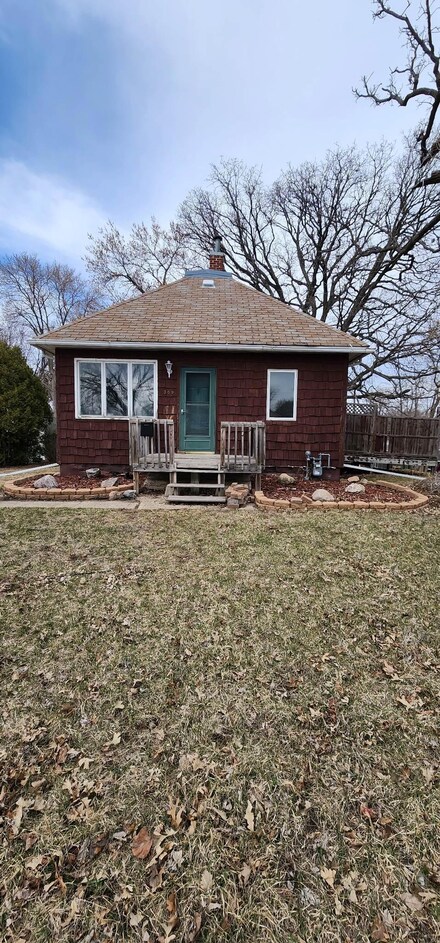 309 E Hawthorne St, Albert Lea, MN 56007