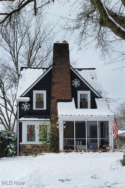 2110 8th St, Cuyahoga Falls, OH 44221