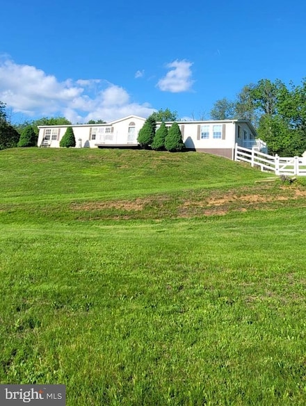 32 Washington Rd, Bechtelsville, PA 19505