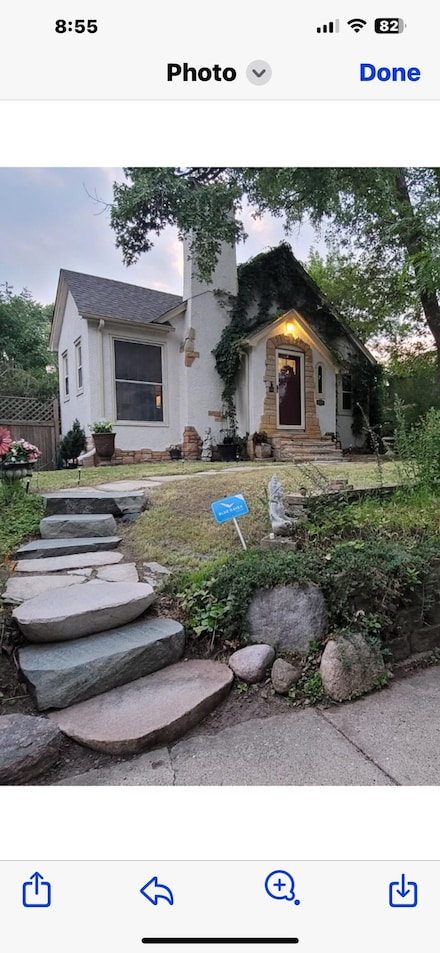 1136 Xerxes Ave S, Minneapolis, MN 55405