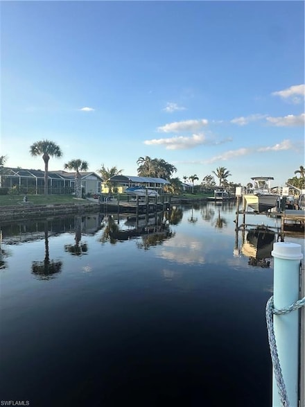 5256 Willow Ct, Cape Coral, FL 33904
