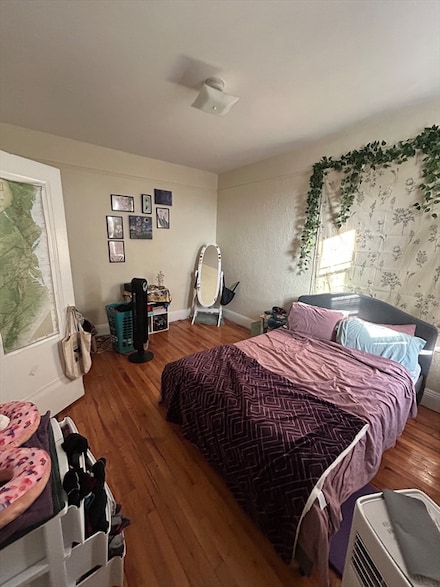 1691 Commonwealth Ave Unit 32, Brighton, MA 02135