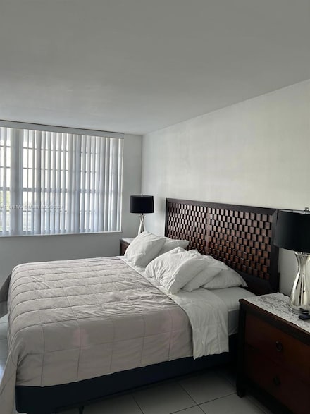 100 Lincoln Rd Unit 437, Miami Beach, FL 33139
