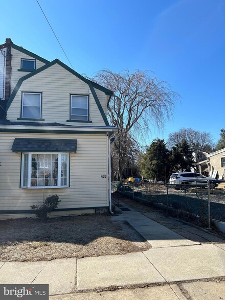 430 E Cheltenham Ave, Philadelphia, PA 19120
