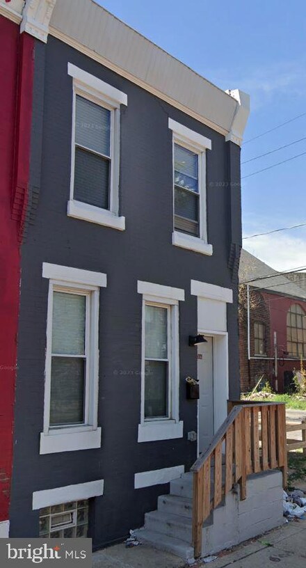 2366 N Bouvier St, Philadelphia, PA 19132