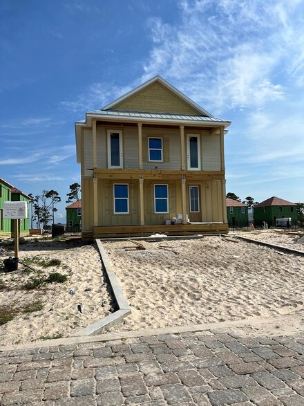 234 Rhonda Del Sol Cir, Port St. Joe, FL 32456