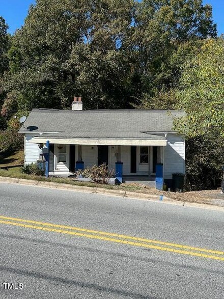 511 Church St, Eden, NC 27288