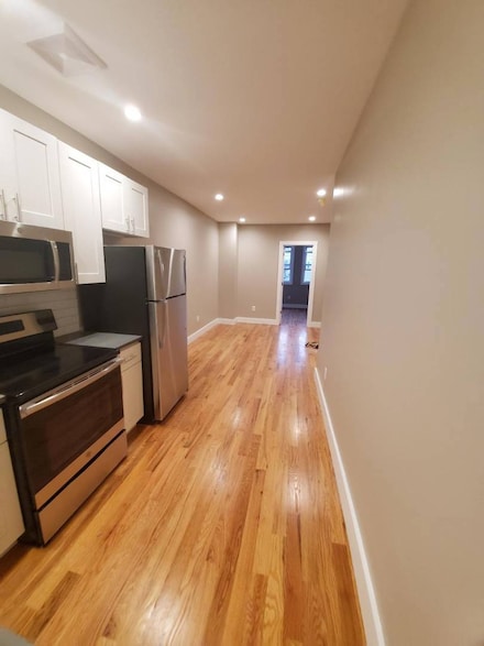 60-20 54 St Unit 2, Maspeth, NY 11378