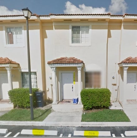 17018 SW 138th Ct, Miami, FL 33177