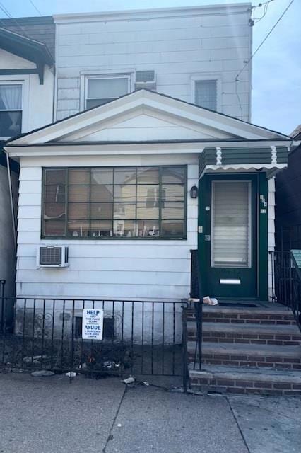 104-12 38th Ave, Corona, NY 11368