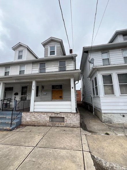 7 W Abbott St, Lansford, PA 18232