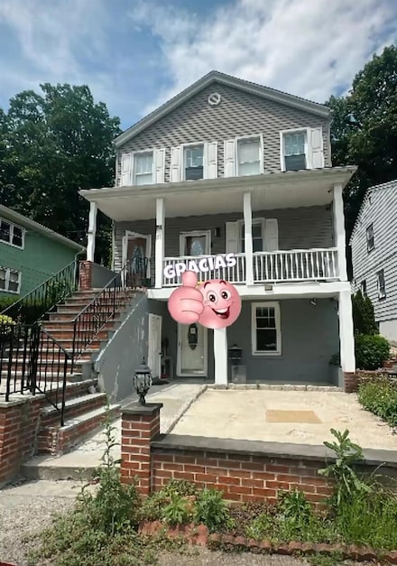 31 Rogers St, Tuckahoe, NY 10707