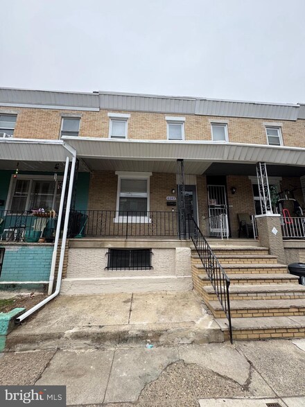 6143 Reedland St, Philadelphia, PA 19142