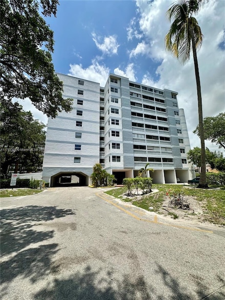 3301 Spanish Moss Terrace Unit 302, Lauderhill, FL 33319