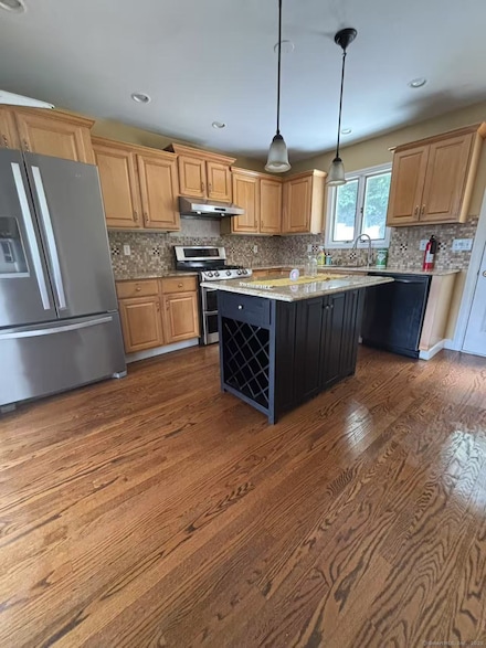 36 Nicholas Ave, Greenwich, CT 06831