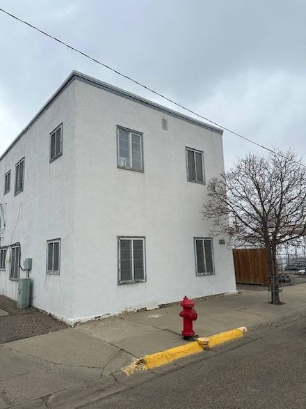 314 E Main St, Sidney, MT 59270