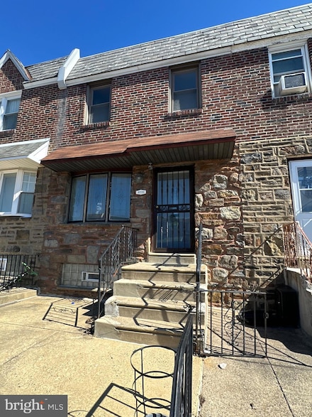 4711 Hartel Ave, Philadelphia, PA 19136