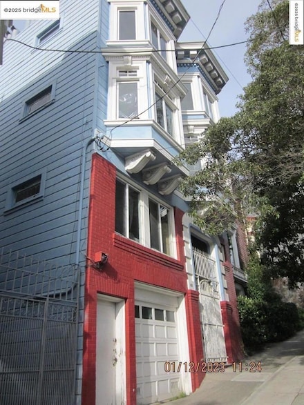 425-429 Steiner St, San Francisco, CA 94117