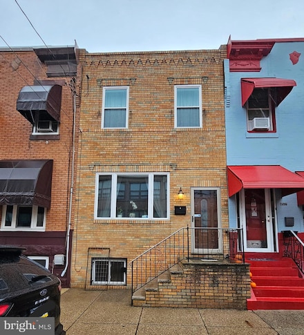 2515 S 16th St, Philadelphia, PA 19145